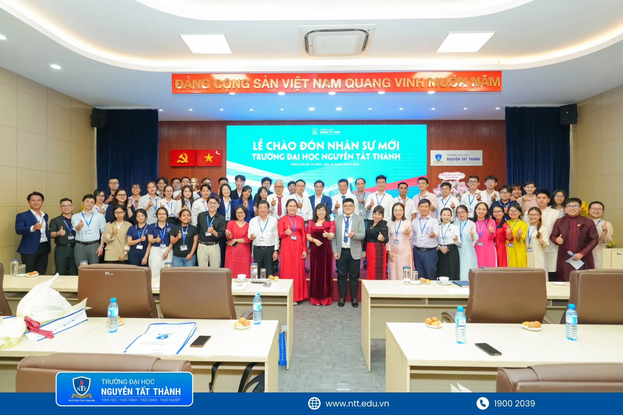 Trường ĐH Nguyễn Tất Thành chào đón nhân sự mới: Gắn kết đội ngũ – Vững bước tương lai